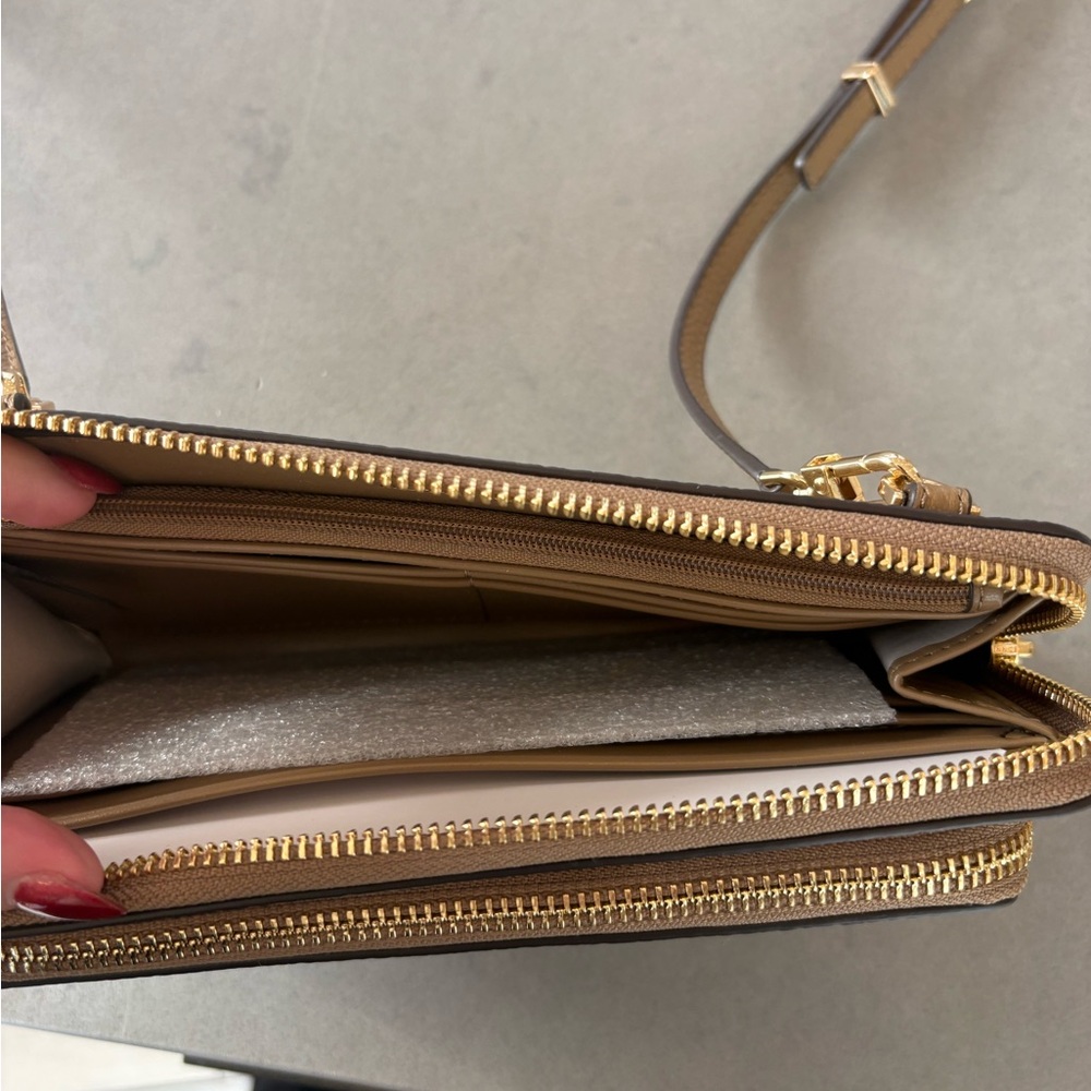 Michael Kors Tan Leather Crossbody Bag - Picture 3 of 5